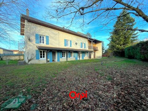   Maison � Vendre Maison - 8 pi�ce(s) - 207 m�