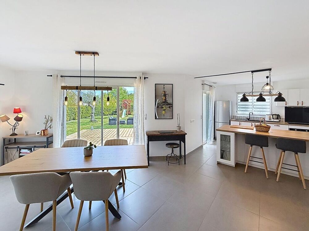 Vente Maison Maison de 175 m² avec T2 indépendant · Terrain 1 100 m² · Elven · 15 min de Vannes Elven