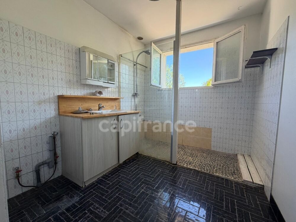 Vente Maison Maison à rénover sur sous-sol 3 pièces 90m² Migne auxances