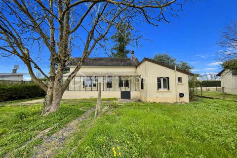   Charmante maison de village id�alement expos�e avec terrain et d�pendance Maison - 2 pi�ce(s) - 56 m�