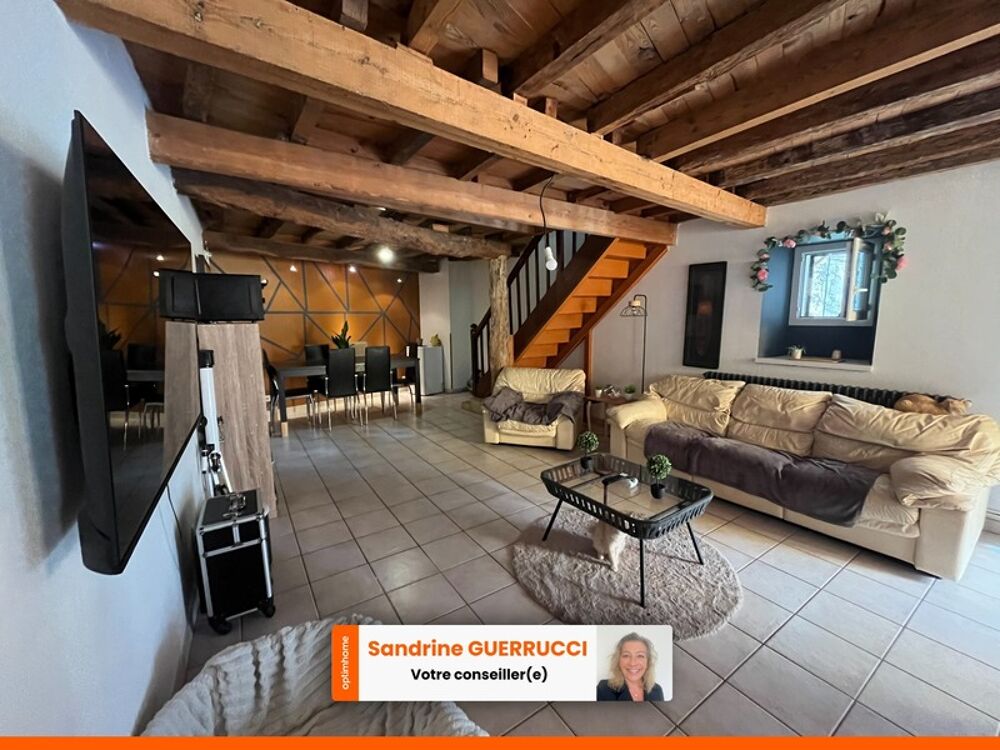 Vente Maison CHARMANTE MAISON DE VILLAGE LOUEE A MEZIN 111 M² 4 PIECES Mezin
