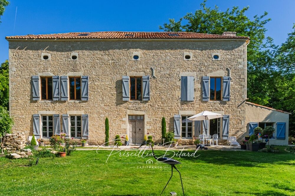 à vendre  Propriété/château Aigrefeuille-d'Aunis (17290)