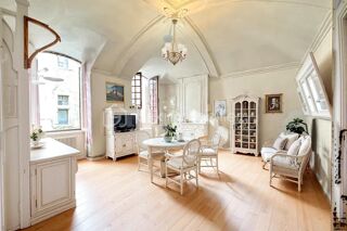  Maison � vendre 8 pi�ces 340 m�