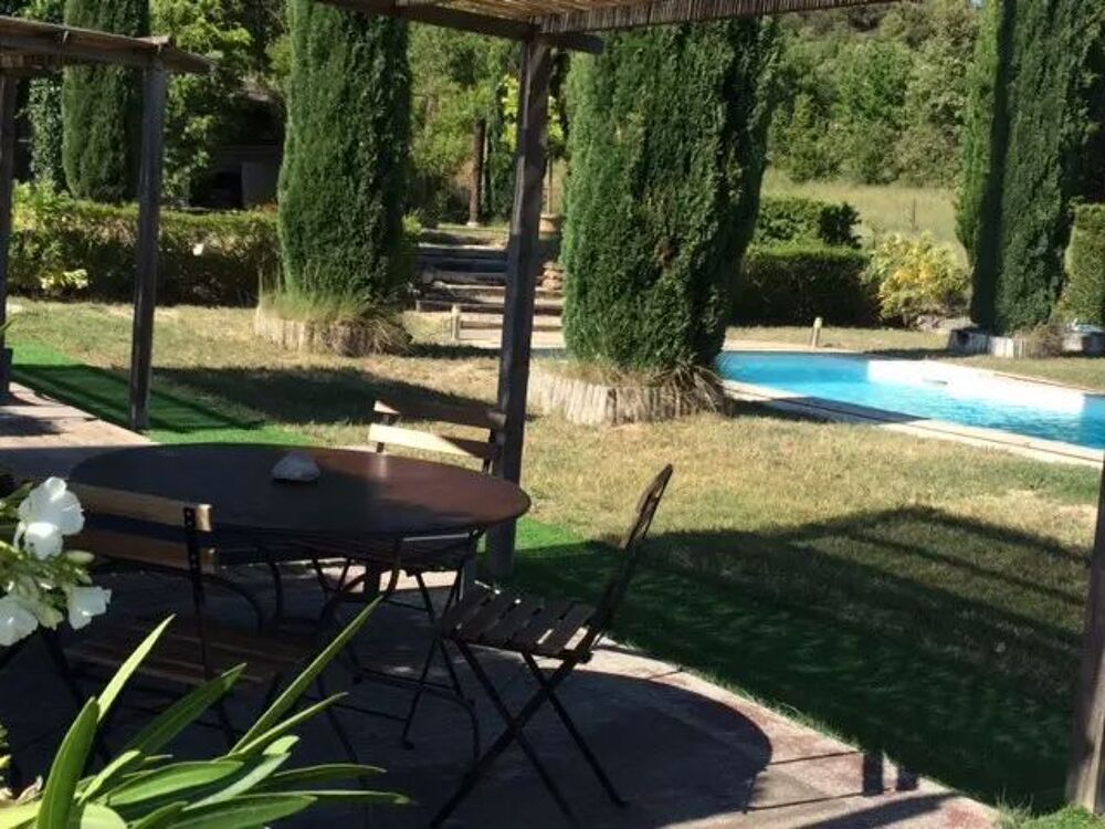 � vendre  Maison Lauris (84360)