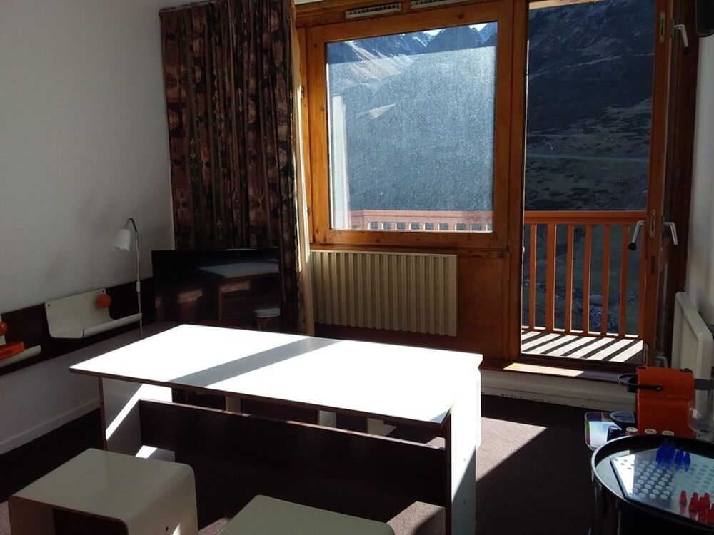 Vente Appartement Appartement à vendre 2 pièces LA MONGIE (65) avec un balcon, 2 celliers, 2 casiers à ski, et un Parking extérieur La mongie