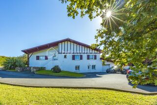  Maison � vendre 9 pi�ces 250 m�