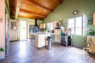  Propriété/château à vendre 6 pièces 162 m²