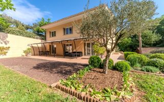  Maison à vendre 8 pièces 262 m²