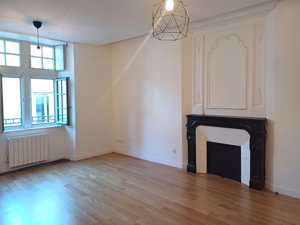Studio à CLERMONT FERRAND
