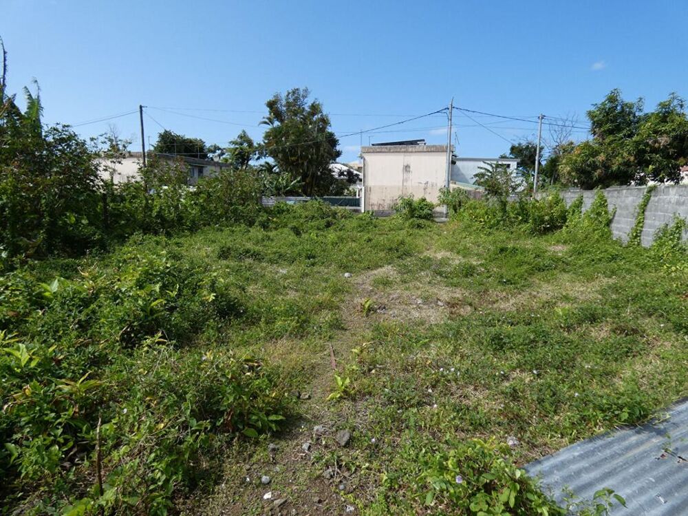 Vente Terrain 97470 Saint Benoit terrain constructible 511 m2 en zone Ua13 Saint benoit