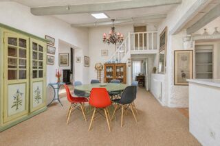  Maison à vendre 10 pièces 323 m²
