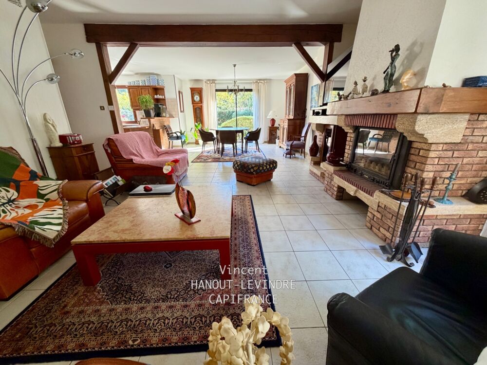 Vente Maison Maison à vendre 7 pièces FENEU (49) Feneu