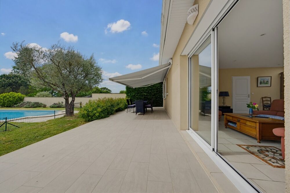 Vente Maison Maison 139m² avec piscine, grand garage indépendant, terrasse et vue spectaculaire Saint romain la virvee