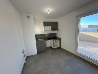  Appartement à louer 2 pièces 44 m²