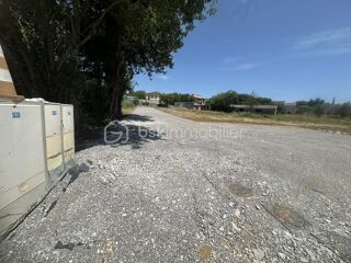  Terrain à vendre 785 m²