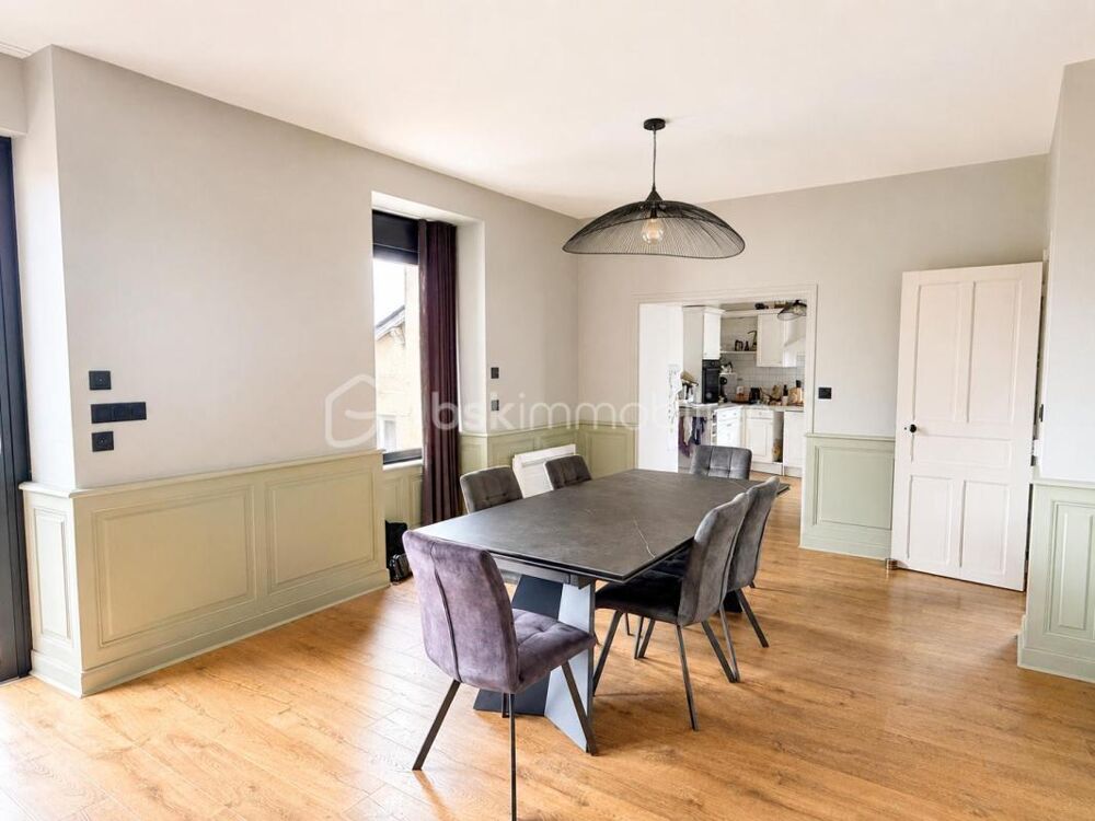Vente Maison En Exclusivité, maison de caractère de 131m2 avec piscine Port brillet