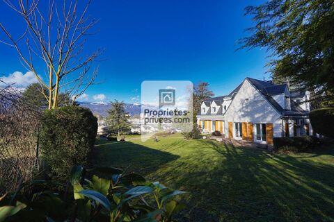   SAINT-MARTIN-D'HERES T3 de 81m2 + Parking Appartement - 3 pi�ce(s) - 81 m�
