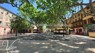  Villa  vendre 6 pices 201 m