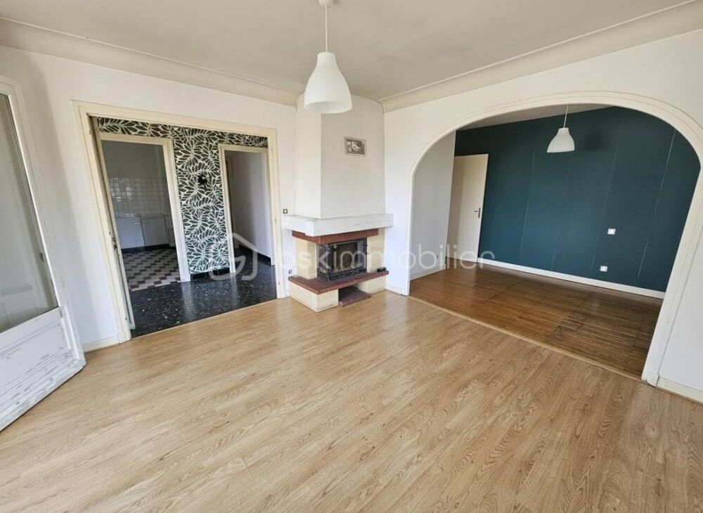 Vente Maison Noailly (42640) – Maison sur sous-sol avec vue dégagée et beau potentiel ! Noailly