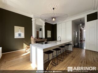  Propriété/château à vendre 10 pièces 400 m²