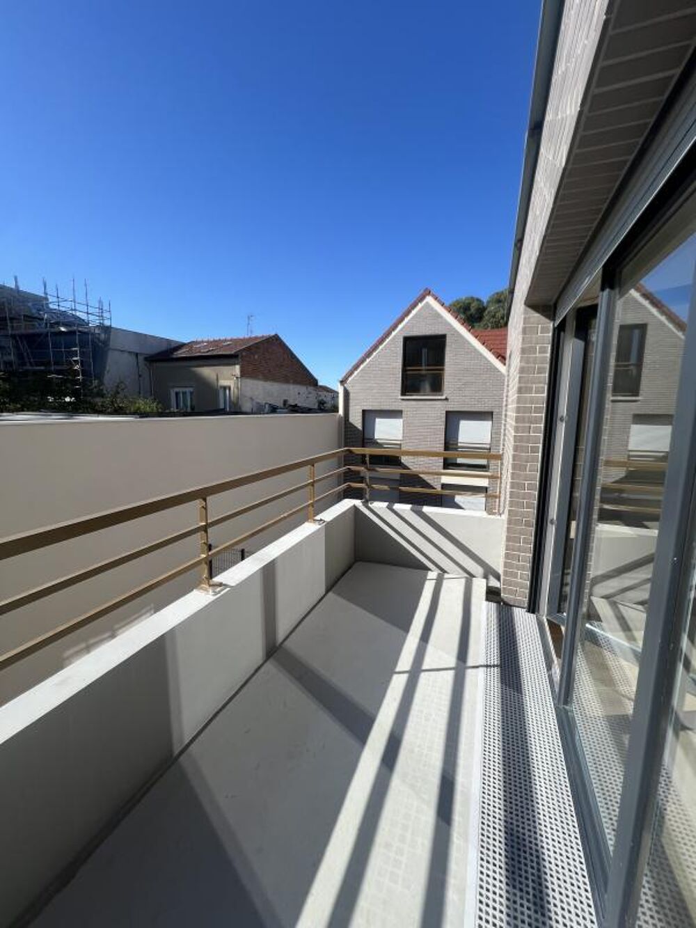 Vente Appartement Retour à la Vente !  4P NEUF - DEJA LIVRE - Parking + Balcon - Proche Centre COLOMBES Colombes