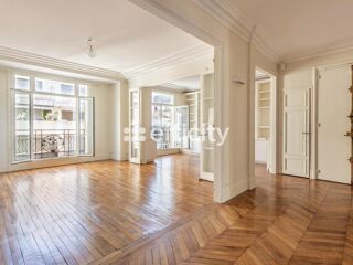  Appartement  vendre 7 pices 174 m