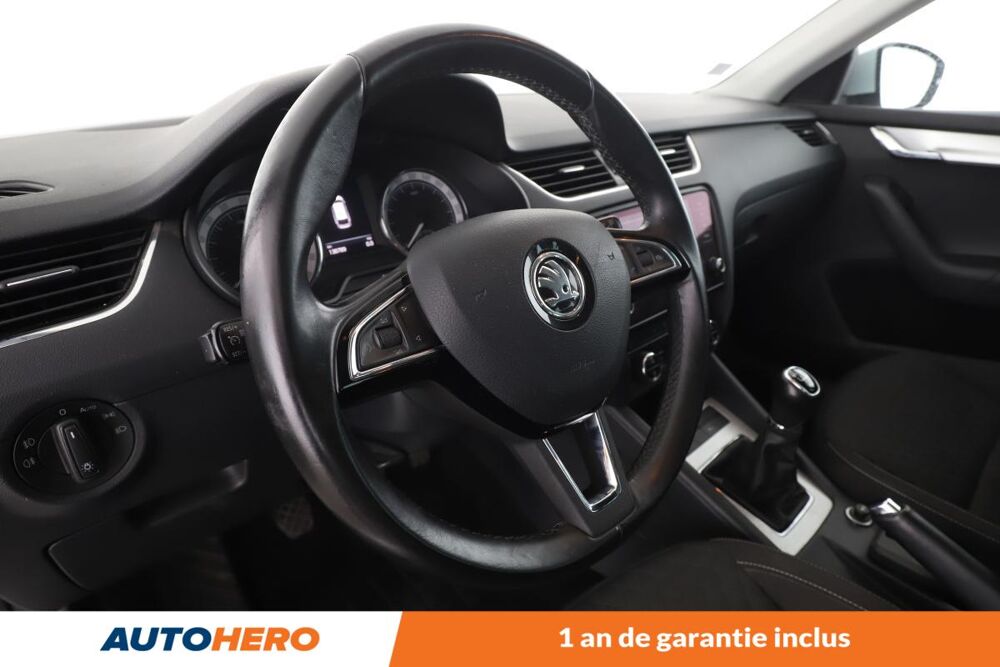 Octavia Combi 1.6 TDI Drive 116 ch 2017 occasion 92130 Issy-les-Moulineaux