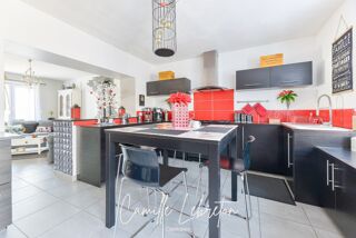  Maison à vendre 7 pièces 212 m²