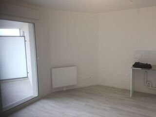  Appartement à louer 2 pièces 38 m²