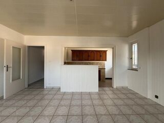  Appartement à louer 4 pièces 80 m²