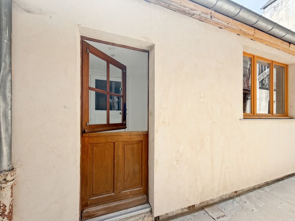Vente Appartement Montfort-l'Amaury Hyper Centre – Une petite maison de charme cachée au cœur du village Montfort l amaury