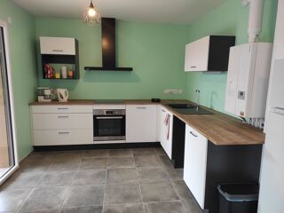  Appartement à louer 3 pièces 68 m²