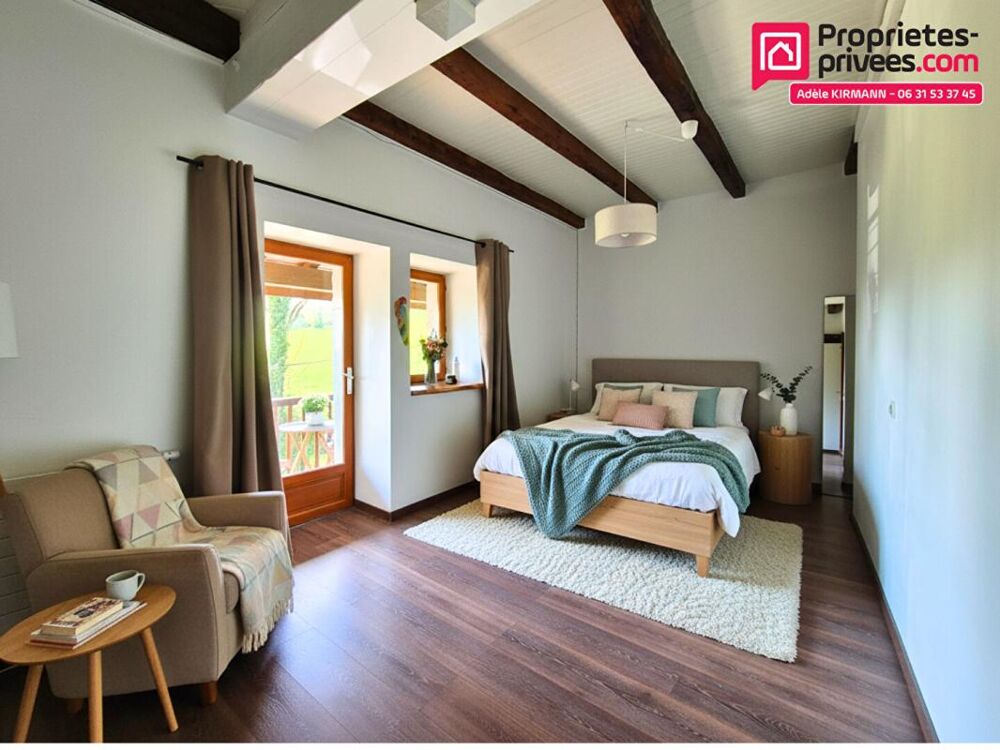 Vente Maison CHEVRIER 74520 : MAISON PIERRE 211M2 - JARDIN SANS VIS-À-VIS Chevrier