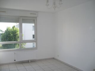  Appartement à louer 2 pièces 38 m²