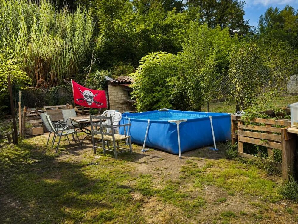 Ensemble immobilier de 14 pièces de 250 m² à Blaye-les-Mines