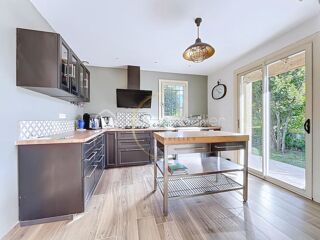  Villa � vendre 6 pi�ces 170 m�