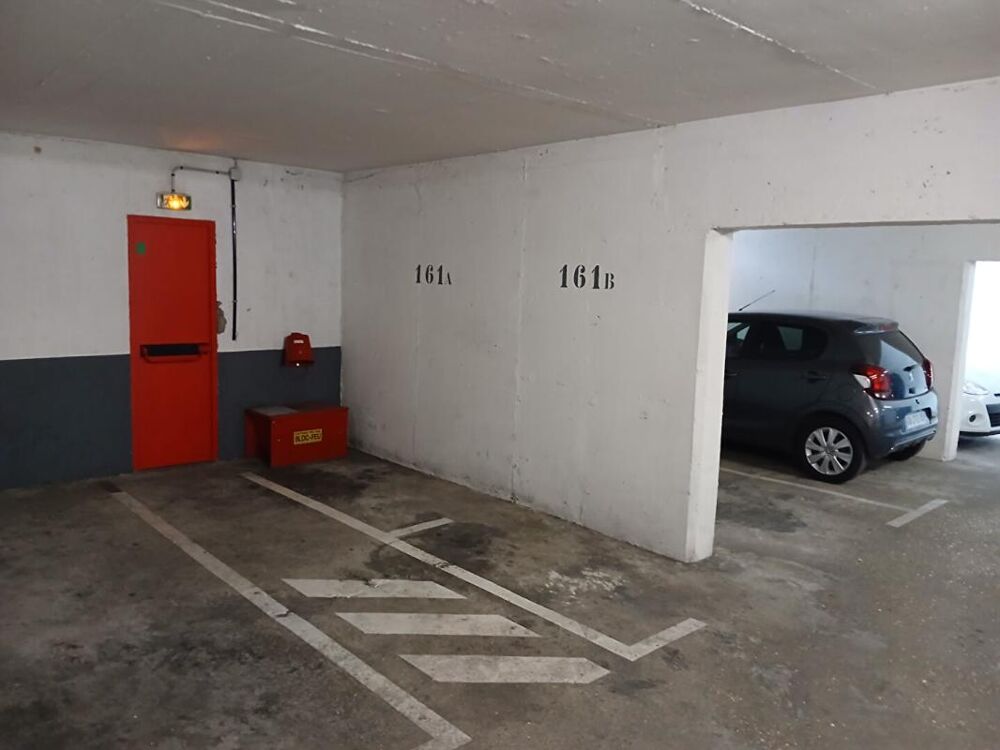 Vente Parking/Garage À VENDRE - Places de parking sécurisées -Vente à l'unité ou en lot Paris 12