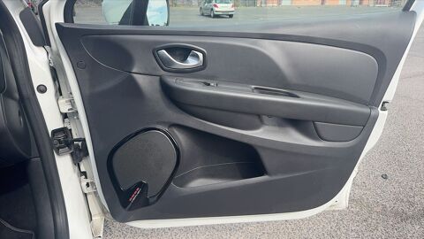 Clio 1.5 DCI 75 Life 2017 occasion 94000 Creteil