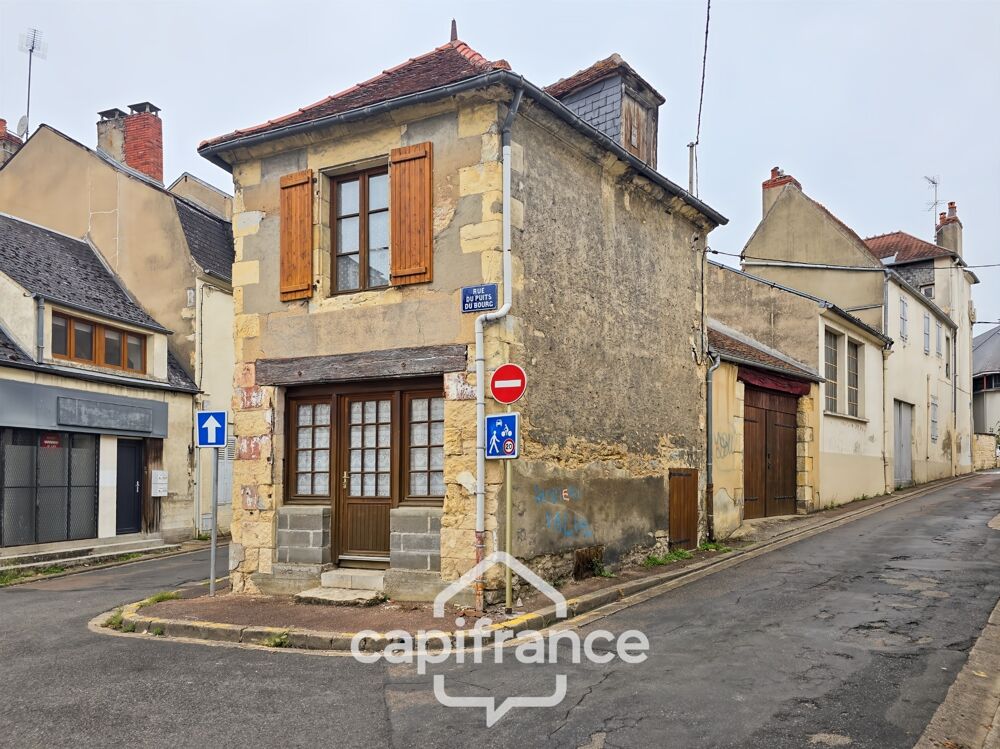 NEVERS (58)  Maison de ville à rénover  90 m²