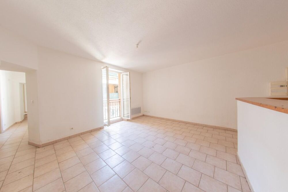 CLERMONT-LHÉRAULT (34800)  APPARTEMENT 3 PIÈCES  2 CHAMBRES  SÉJOUR 25M²  EXPOSITION OUEST  DPE B