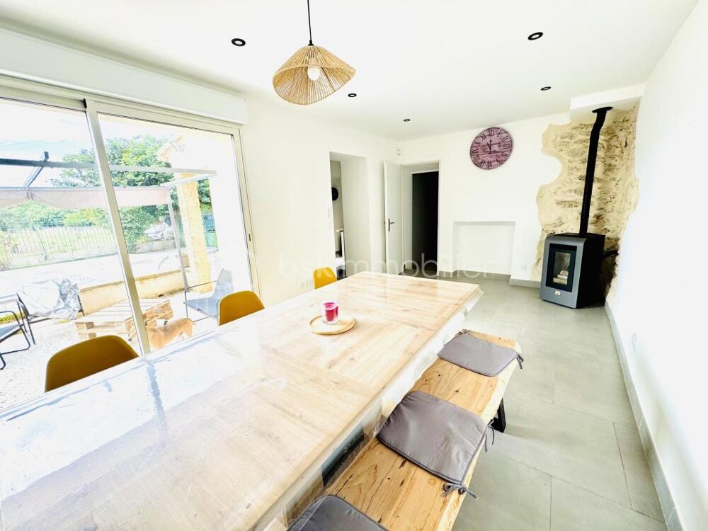 Vente Maison LAMBESC – MAISON RÉNOVÉE AVEC PISCINE, VUE SUR LES VIGNES ET TERRAIN DE 1 000 M² Lambesc