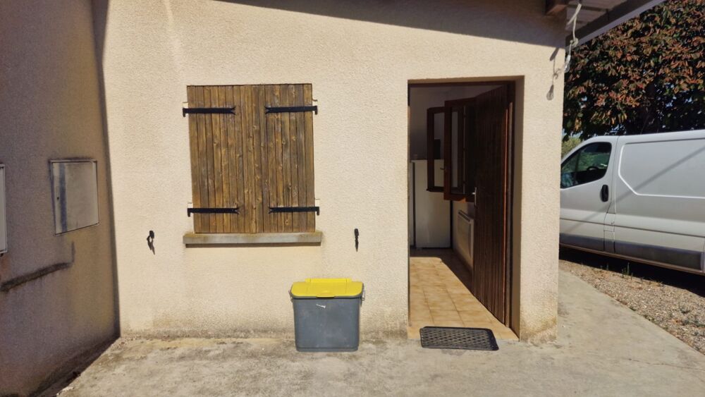 Vente Propriété/Château Bâtiments agricole avec studio à rénover - 19 hectares Saint cirice