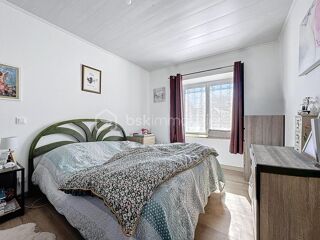  Immeuble à vendre 11 pièces 228 m²