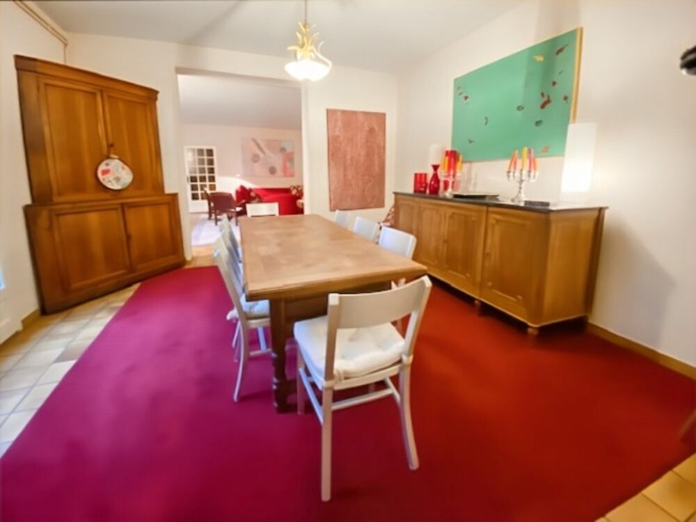 Dpt Vienne (86), à vendre CHATELLERAULT 86100 maison P7 de 204 m² - Terrain de 240,00 m²