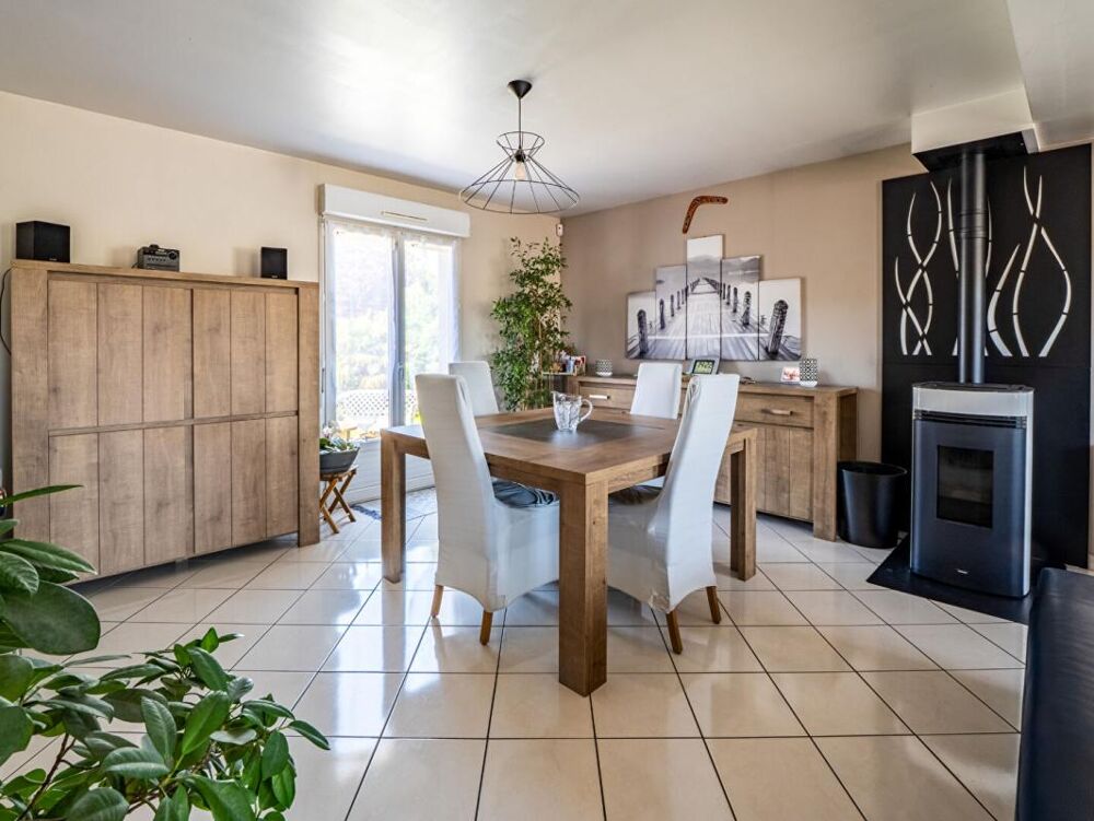 Vente Maison MAREUIL-LÈS-MEAUX  Maison récente 4 chambres avec jardin de 600 m² Mareuil les meaux