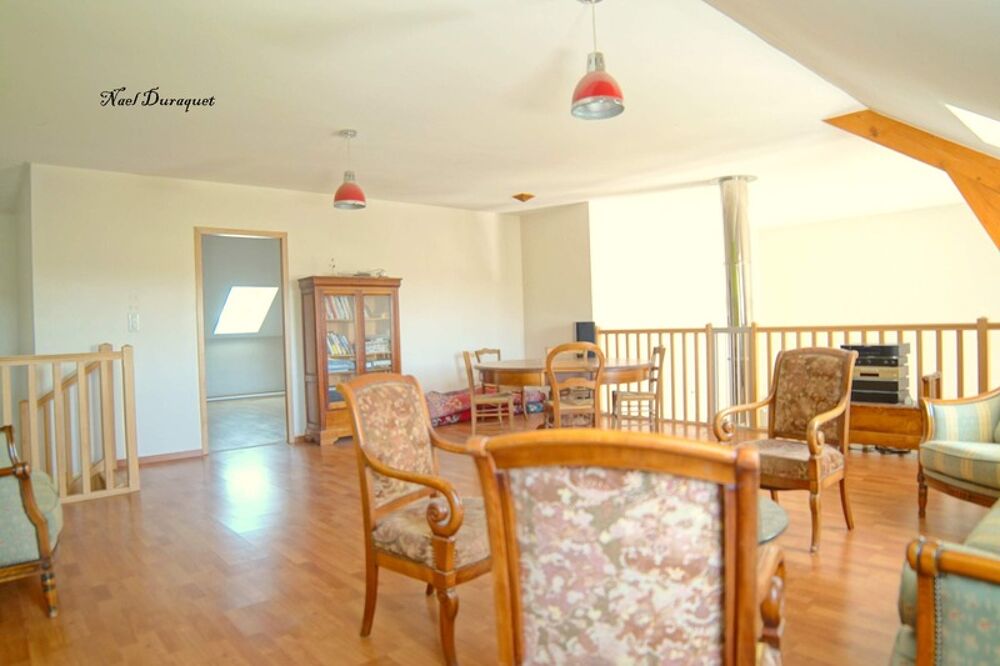 Vente Maison Dpt Jura (39),  vendre proche de CHAMBLAY maison P7 de 263 m - Terrain de 5 000,00 m Chamblay