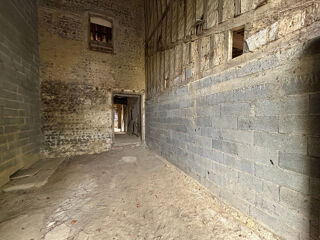  Parking / Garage � vendre 2 pi�ces 153 m�