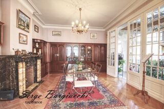  Maison � vendre 8 pi�ces 214 m�