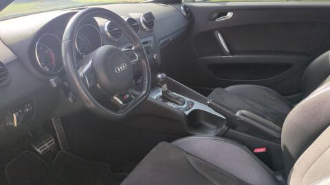 TT II 2 TFSI 211 S-Tronic 6 S line - Automatique 2010 occasion 44330 Vallet
