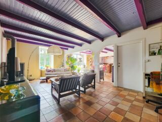  Maison � vendre 10 pi�ces 247 m�